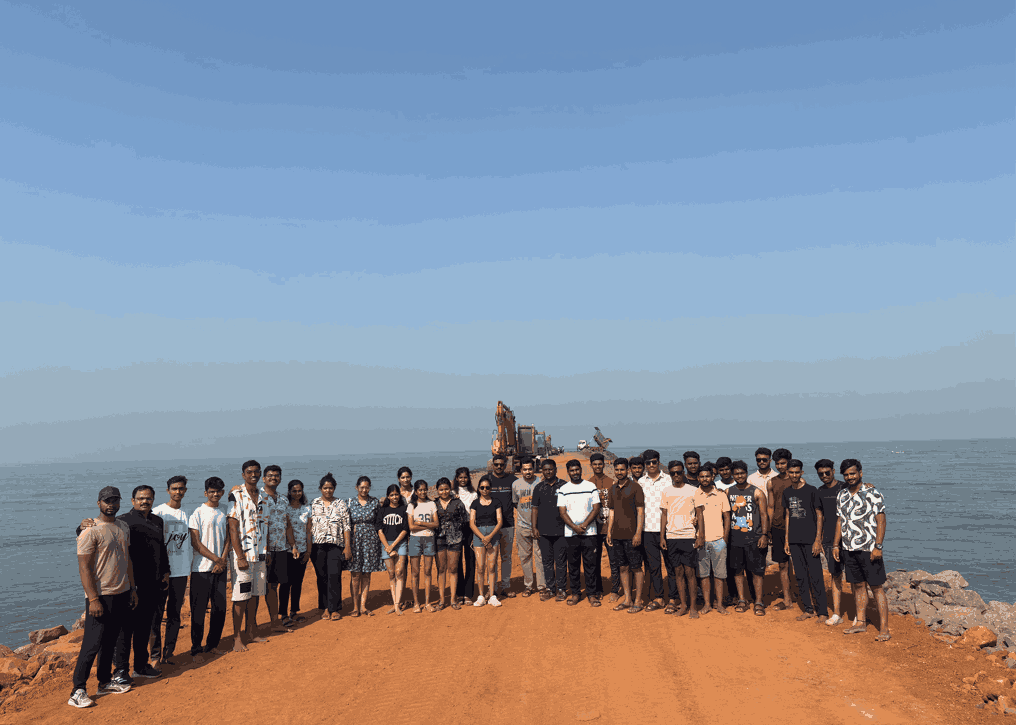 Visit to Raigad Fort and Anjarle Beach
